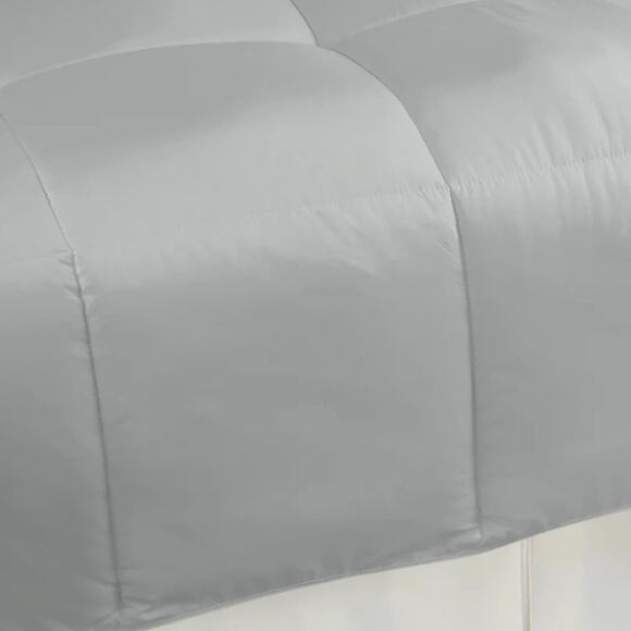 Royal Luxe Hypoallergenic Light Warmth Microfiber Comforter Gray Full/Queen - Picture 2 of 4